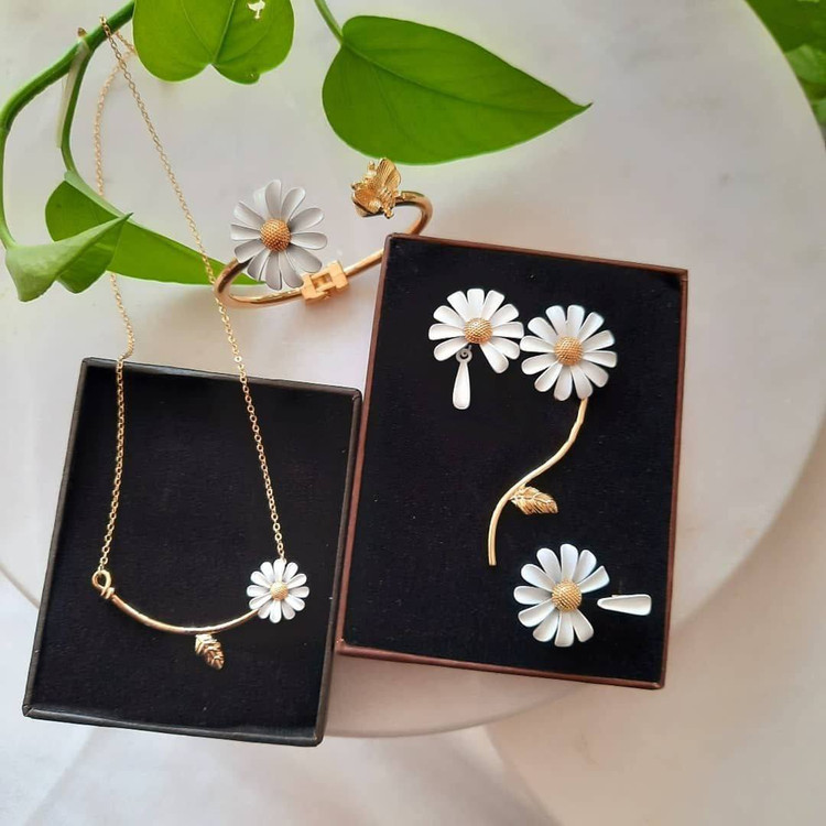 سرویس بابونه