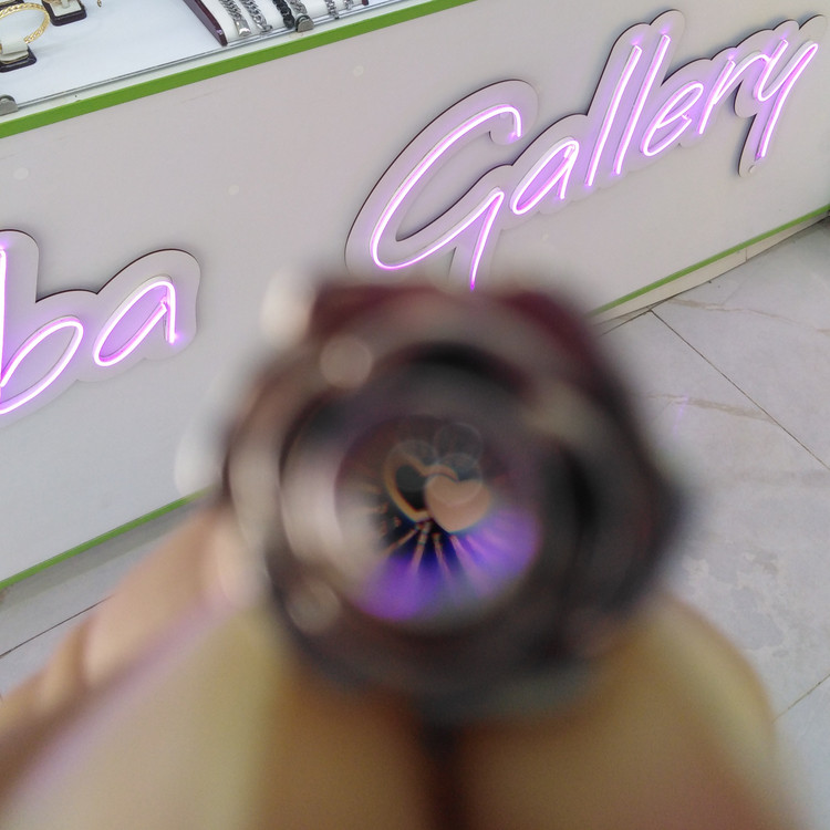 عشق به صد زبان