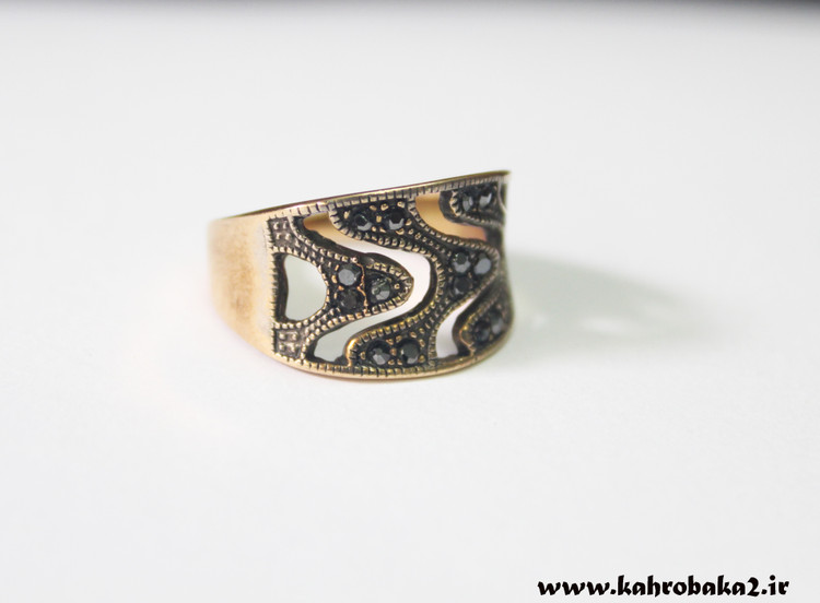 انگشتر رنگ ثابت